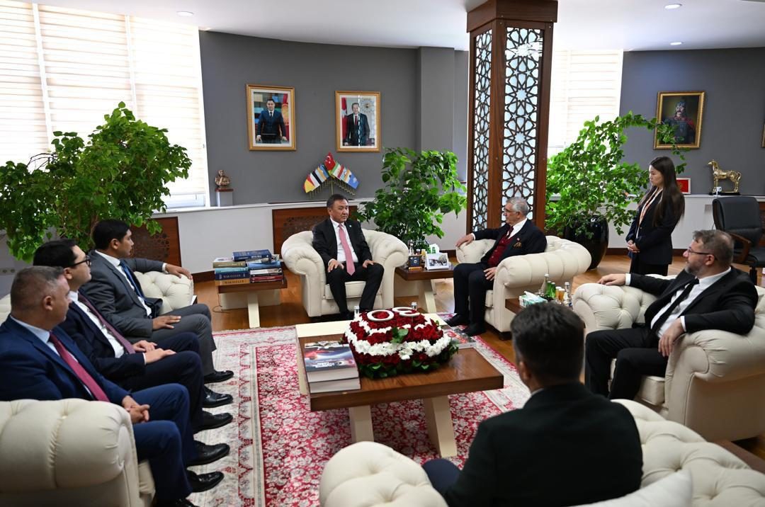 Manas University at Thirty: A Flagship of Joint Higher Education in the Turkic World