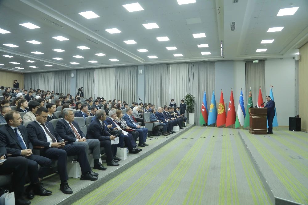 Tashkent Forum Celebrates UNESCO's Proclamation of World Turkic Language Family Day